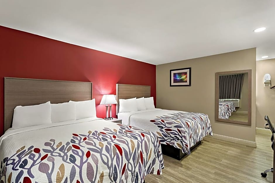 Red Roof Inn Redding