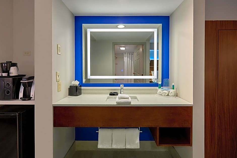 Holiday Inn Express Pigeon Forge  Sevierville By IHG