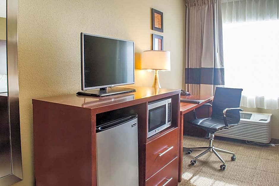 Comfort Inn Mayfield Heights Cleveland East