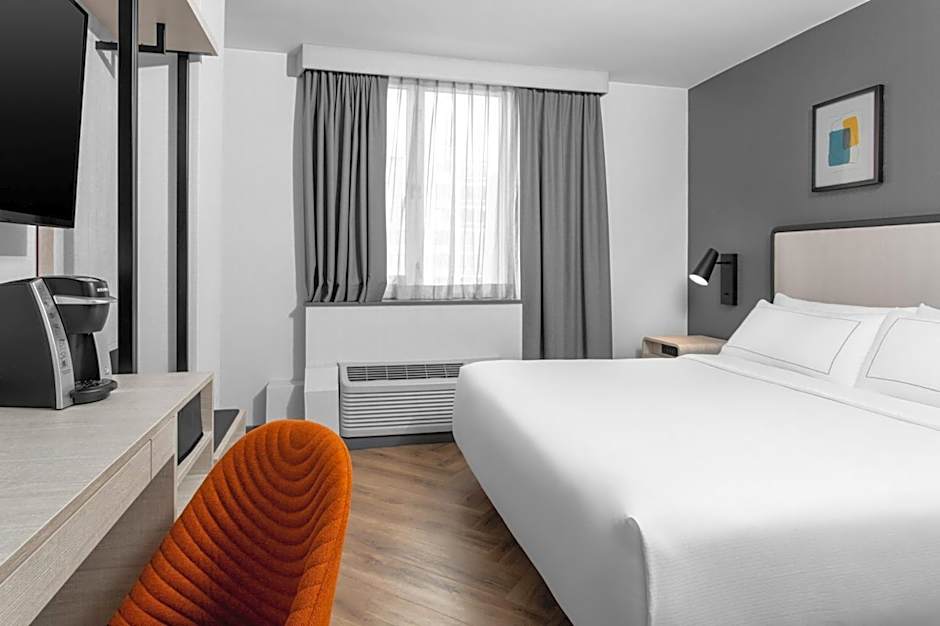 voco Times Square South New York by IHG