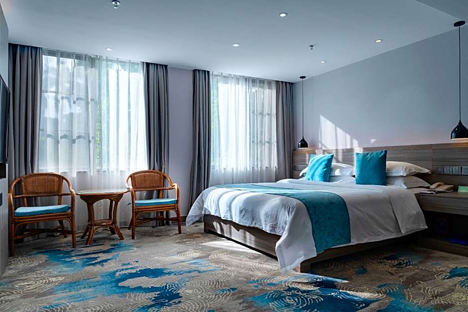 IU Hotel Zhanjiang Haibin Park Seaview Corridor