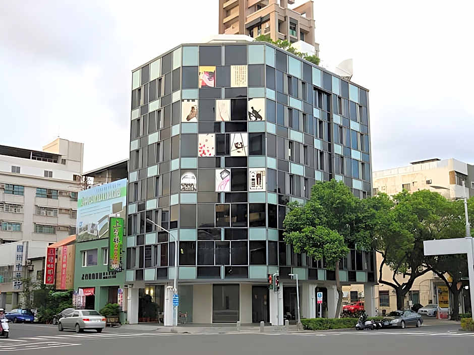 Hotel Papa Whale-Kaohsiung Formosa Boulevard
