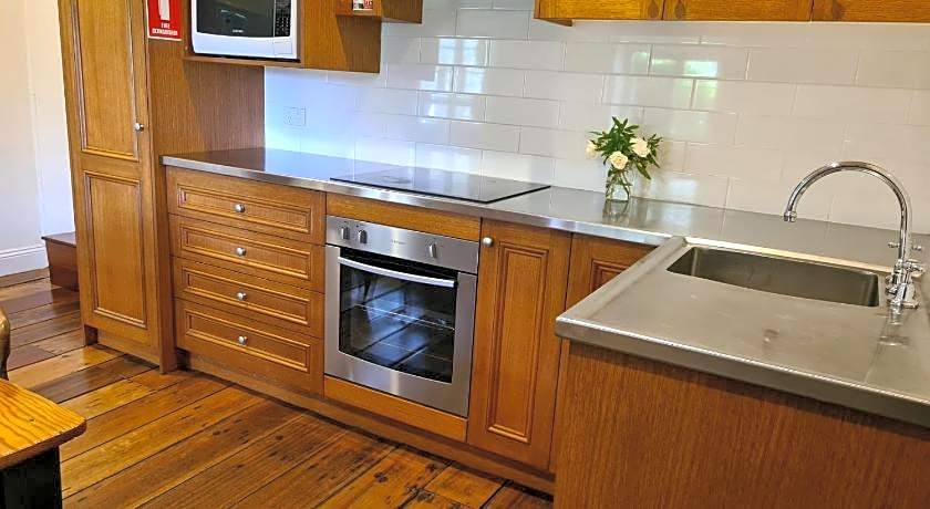 Bungaree Station Bed And Breakfast