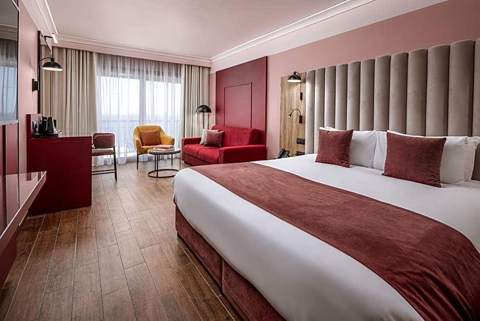 Golden Tulip Vivaldi Hotel