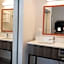 Hampton Inn By Hilton And Suites Seal Beach