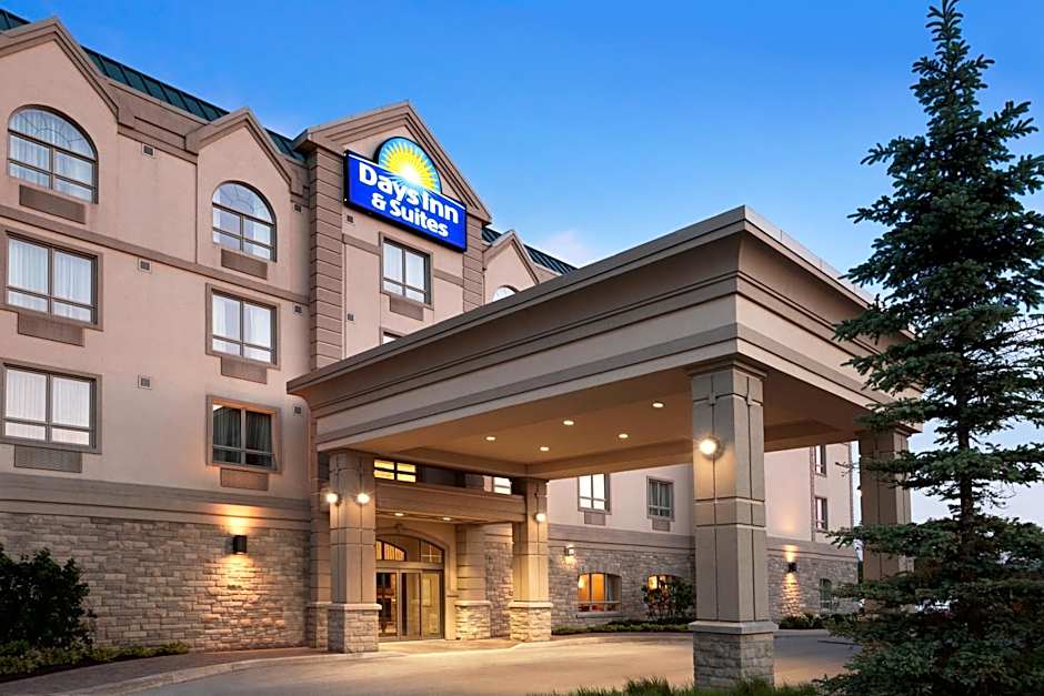 Days Inn & Suites by Wyndham Collingwood