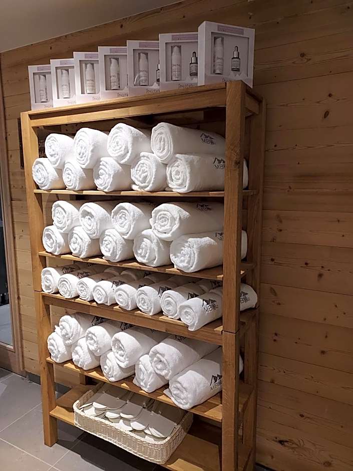 AUBERGE DES GLIERES Plateau des Glières