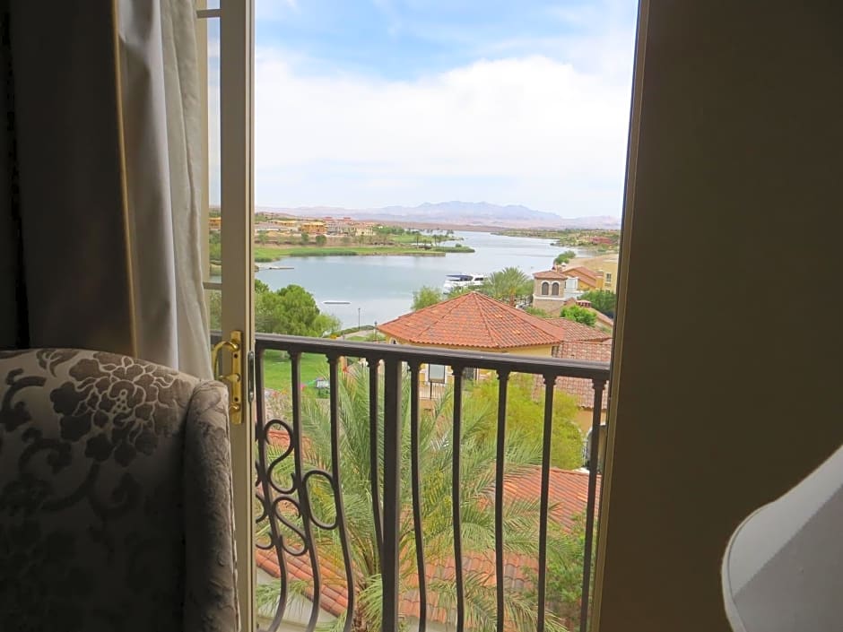 Hilton Lake Las Vegas Resort & Spa