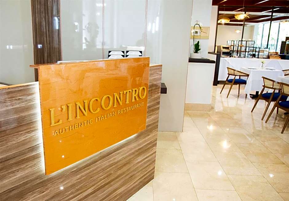 Regency Miami Airport by Sonesta