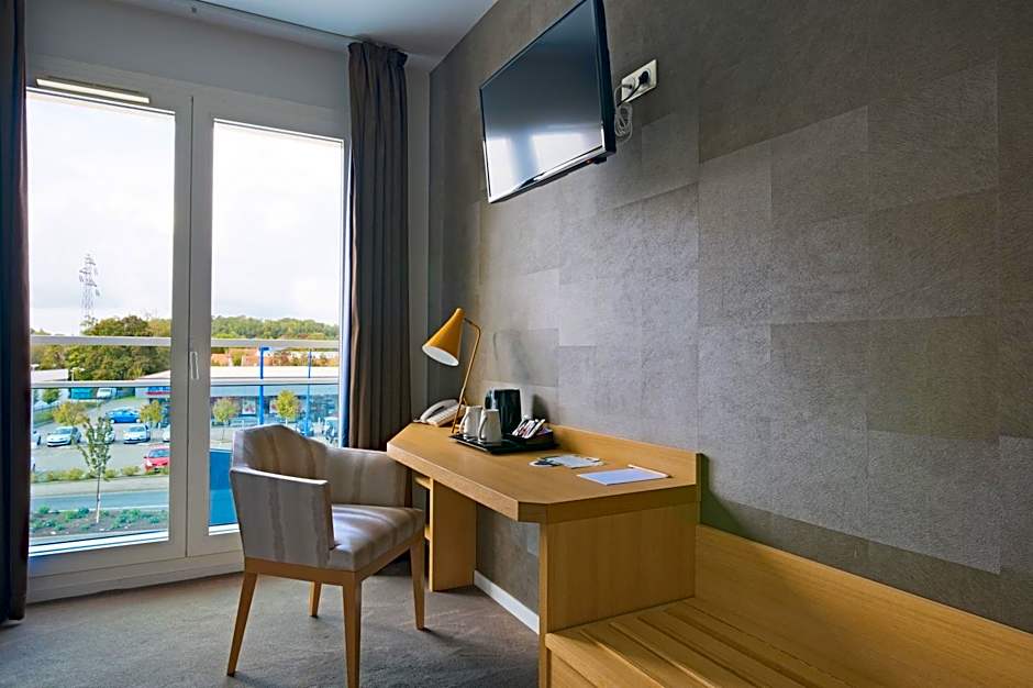 Le Konine - Hotel & Bar & Restaurant