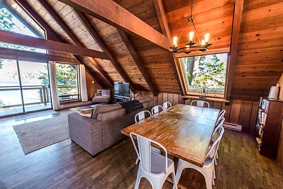 The Shoreline Tofino