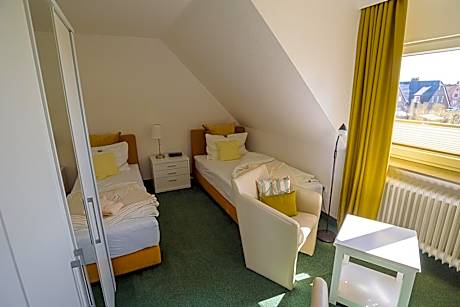 Twin Room with Garden View