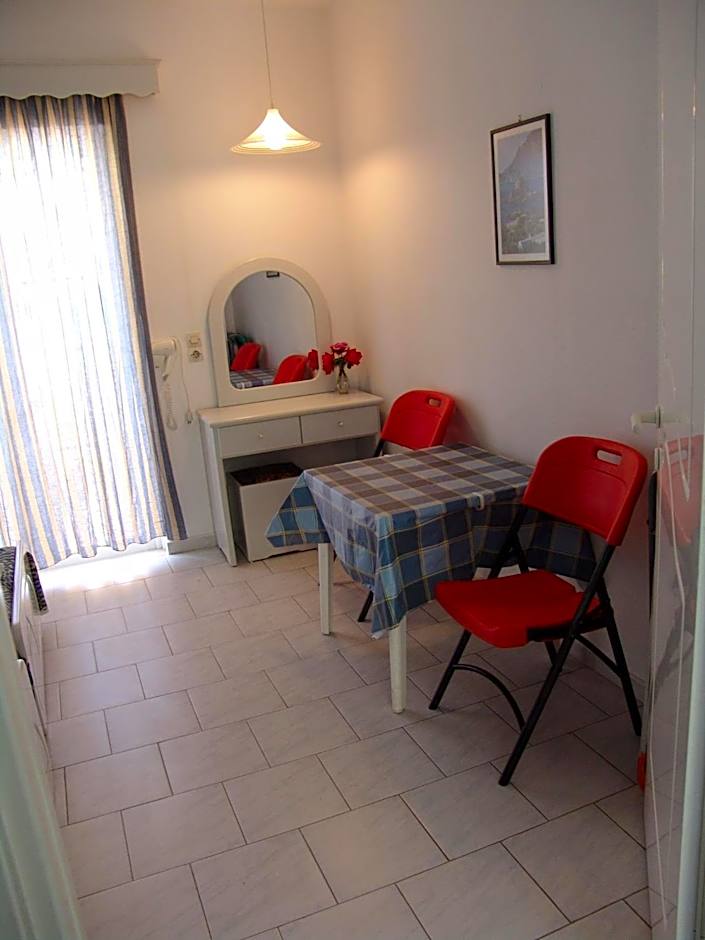 Kontessa Apartments