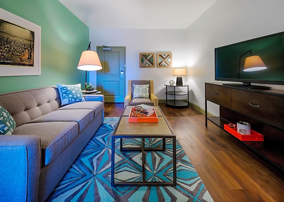 Hotel Indigo Savannah Historic District By IHG