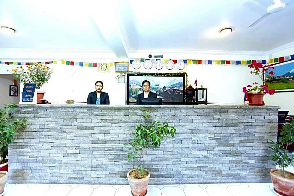 Hotel Crown Himalayas