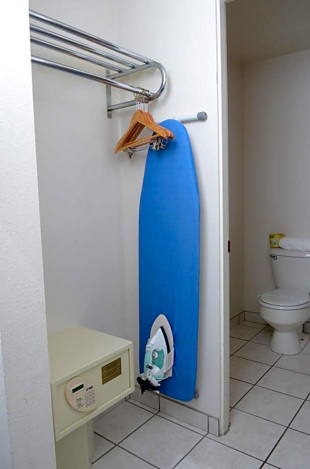 Days Inn by Wyndham Yakima