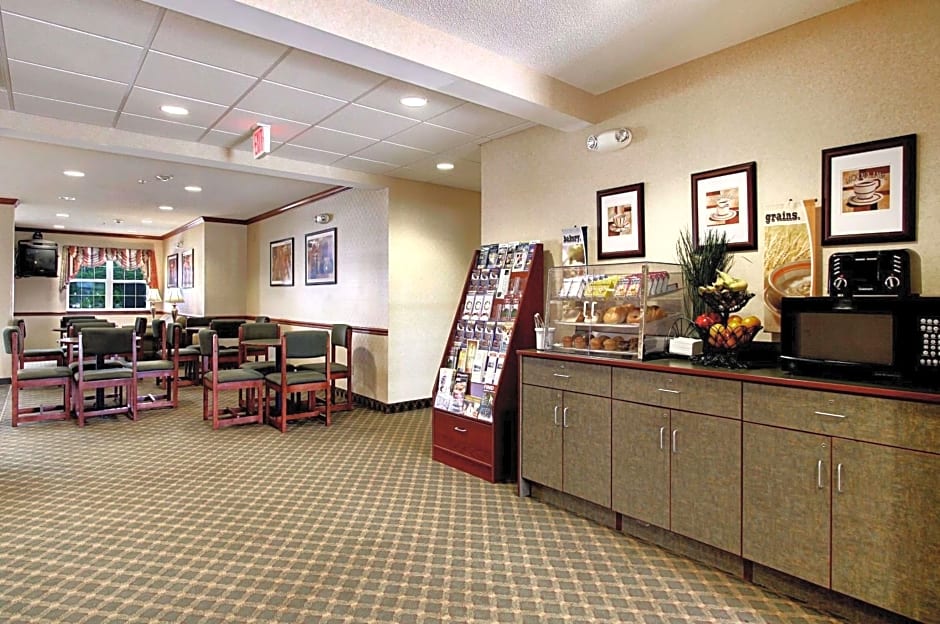Microtel Inn & Suites By Wyndham Bridgeport