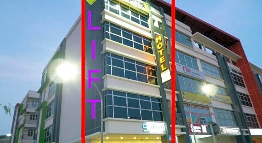 9 Square Hotel Bangi