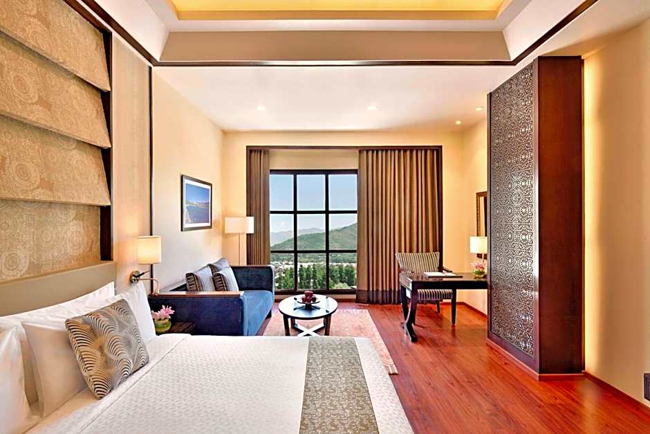 Four Points by Sheraton Srinagar