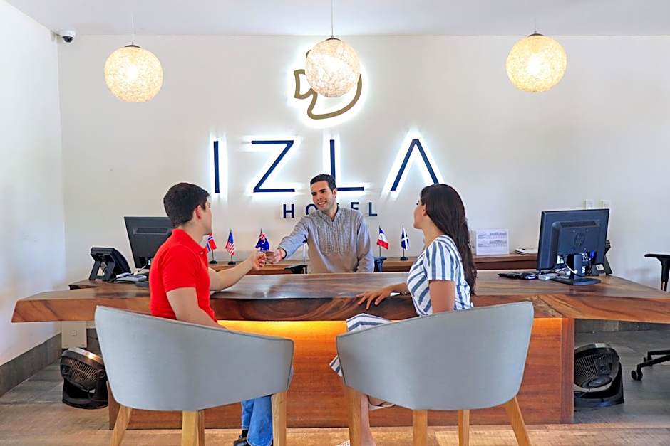 Izla Beach Front Hotel