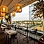 NEW IPOINT HOTEL