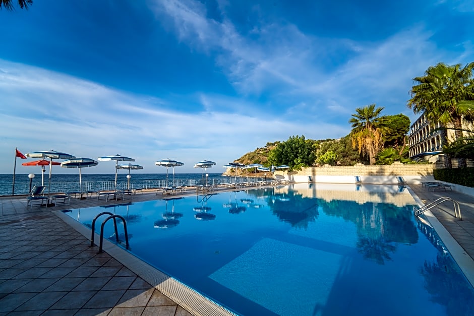 Villaggio Baia D'Ercole