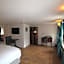 rooms @ the dolau inn