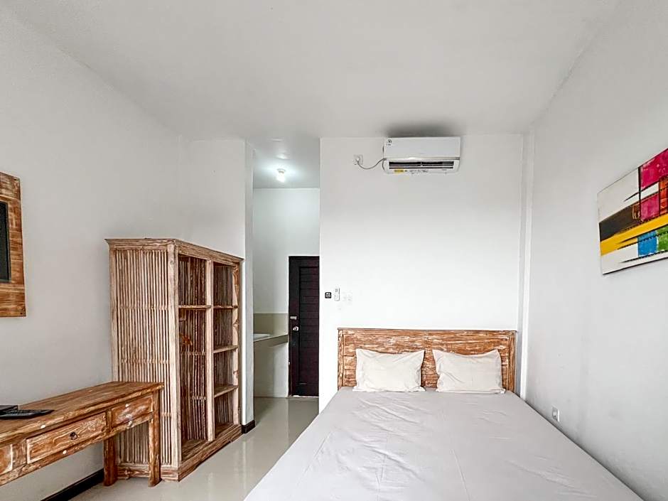 Kanha Homestay near Pantai Pandawa RedPartner