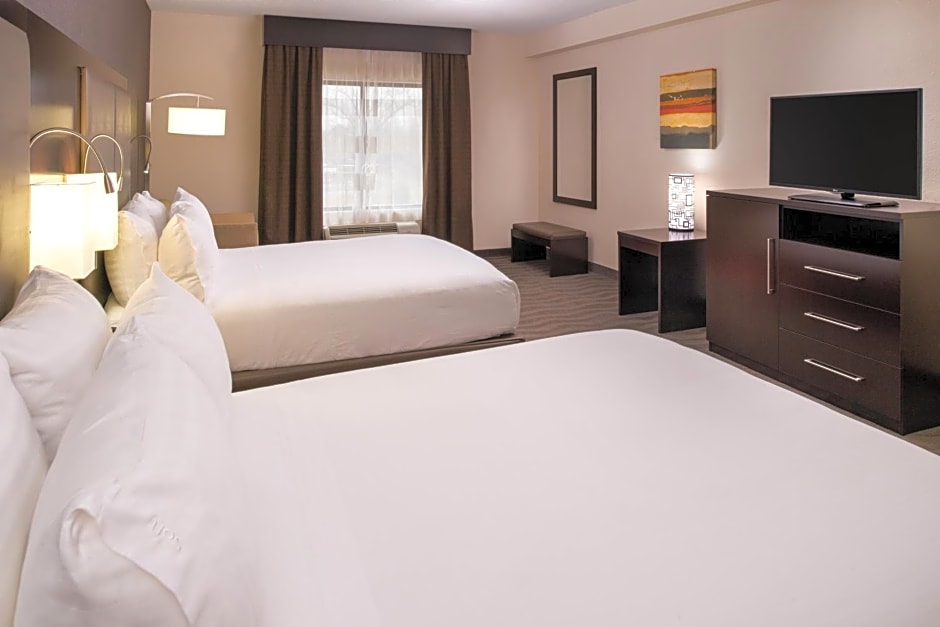 Holiday Inn Express & Suites Monroe By IHG