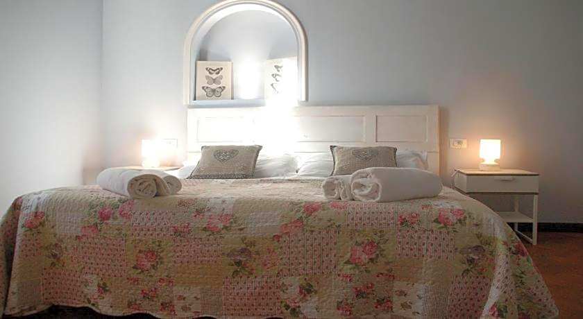 Ridolfi Guest House