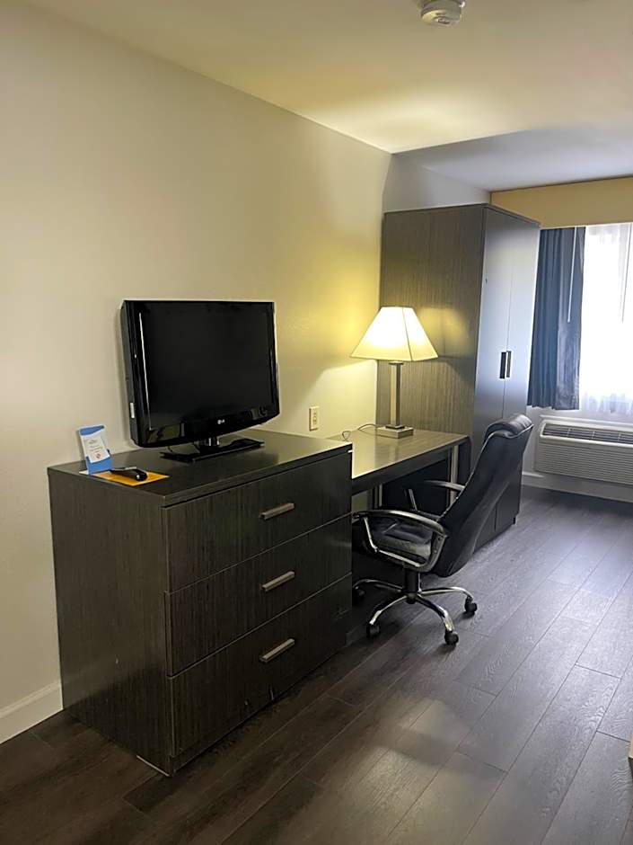 Baymont by Wyndham Branford/New Haven