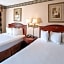 Studio City Court Yard Hotel