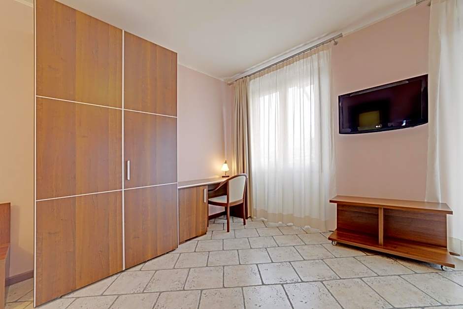 Hotel Grotto Bagat