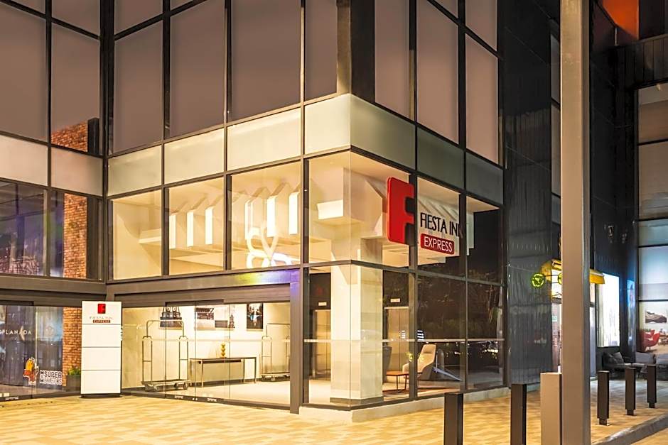 Fiesta Inn Express Puebla Explanada