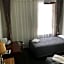 Te Puia Hot Springs Hotel