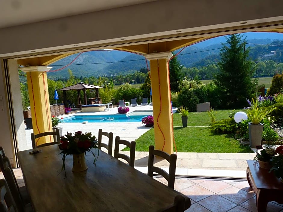 Les Bambous B&B