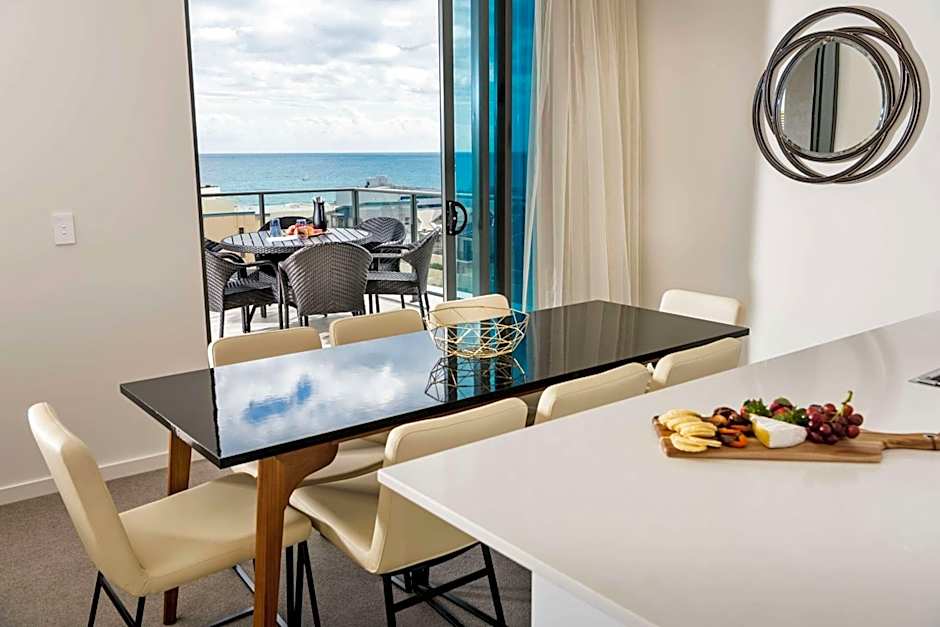 Ramada by Wyndham VetroBlu Scarborough Beach