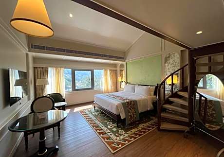 Family Room - Valley View