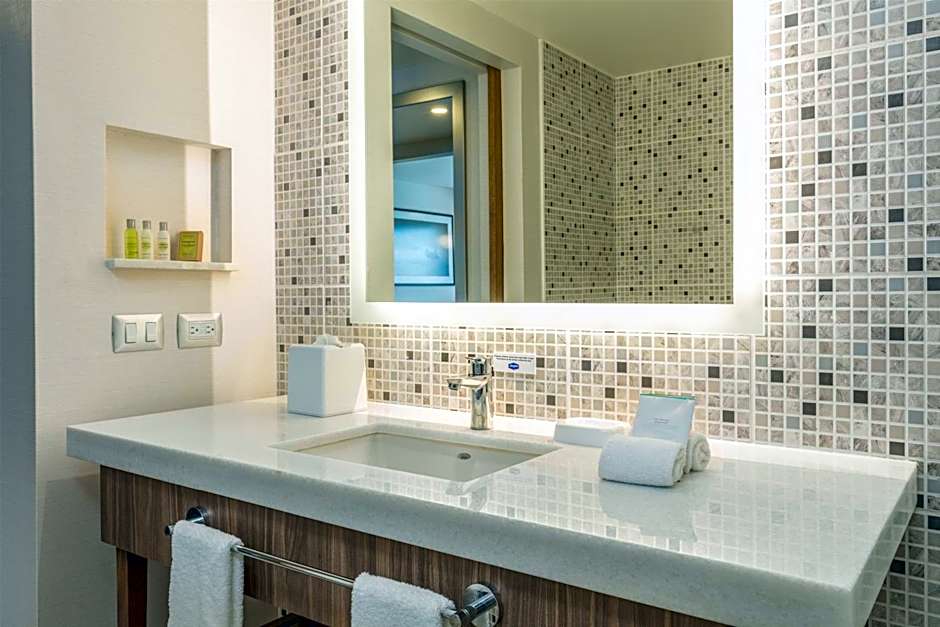 Hampton Inn by Hilton Tijuana