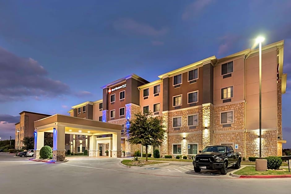 Best Western Plus Buda Austin Inn & Suites