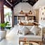 Apple Villa and Studio Seminyak