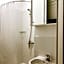 Neuwertiges Apartment mit schnellem WLAN, Glasfaser, Kostenlose Privatparkplatz auch für Transporter geeignet R11