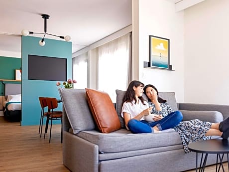 Studio with Balcony (4 Adults)