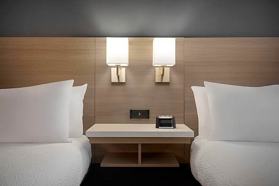 Days Inn by Wyndham Kelowna