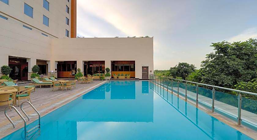 Saura Hotel, Agra- A Club Mahindra Associate