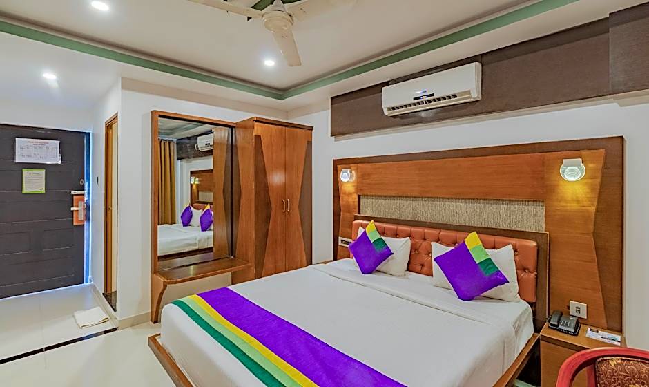 Treebo Premium Palmyra Milford, 2 Km From Alleppey Beach