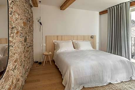Studio with Terrace