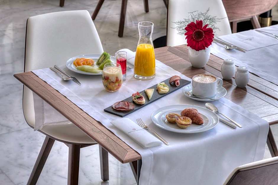 NH Collection Porto Batalha