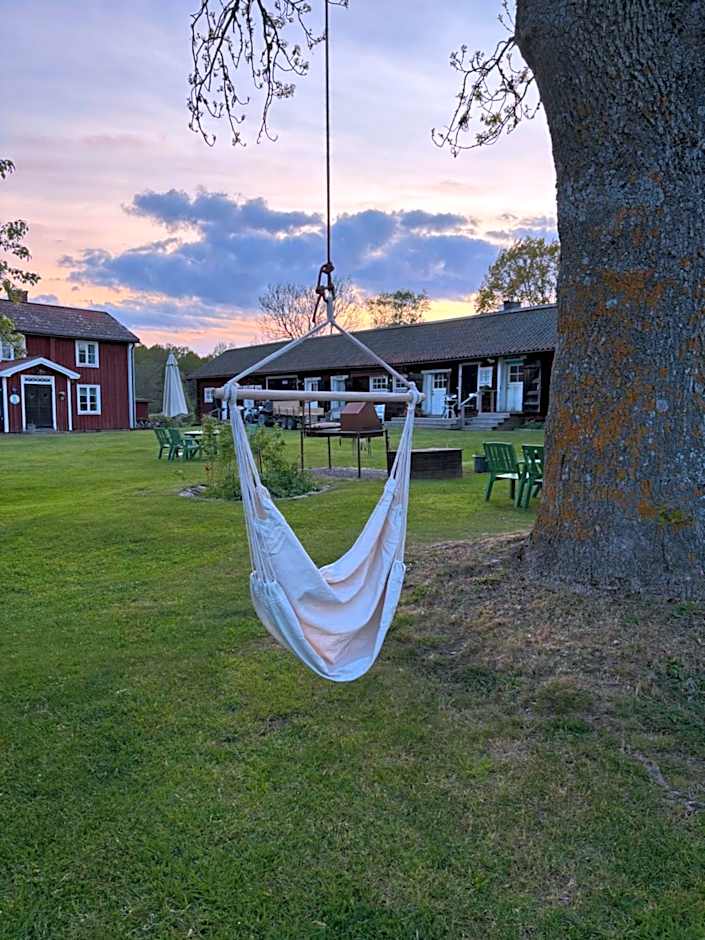 Bull-August gård vandrarhem/hostel