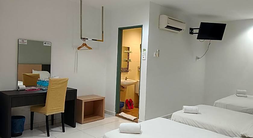 SR Inn Hotel Managed by Sun Inns